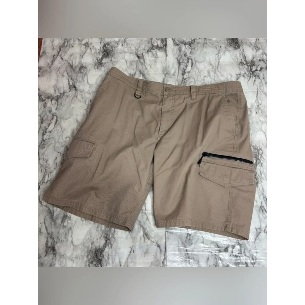 Nike Men's Tan brown Cargo Shorts logo Zipper Pocket size 38